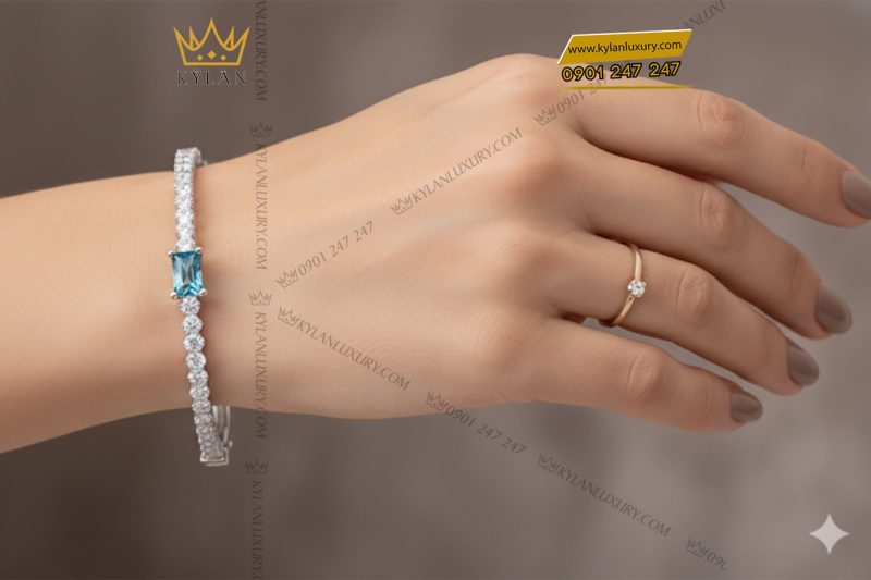 Vòng tay vàng trắng nguyên khối Au750 đính kim cương đá quý