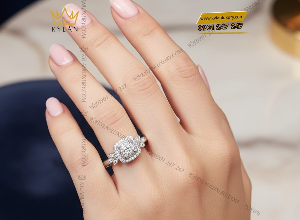 Kỳ Lân Luxury 7 76 Nhẫn kim cương vàng trắng nguyên khối Au750