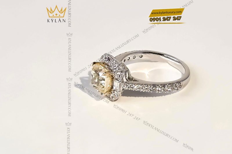 Nhẫn nữ vàng trắng nguyên khối Au750 đính viên chủ kim cương 7ly màu vàng