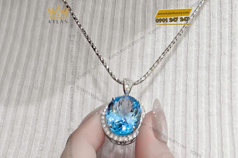 Mặt dây chuyền kim cương vàng trắng nguyên khối Au750 đính đá Topaz xanh