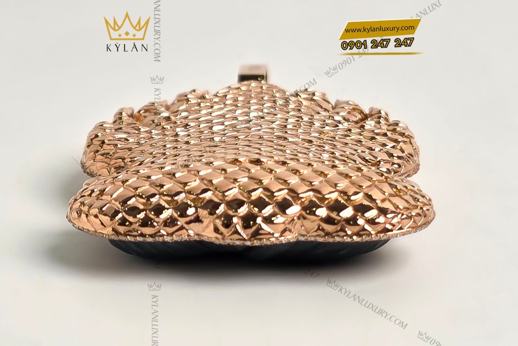 Kỳ Lân Luxury 8 39 Mặt dây chuyền mặt Phật vàng hồng nguyên khối Au750 đính kim cương