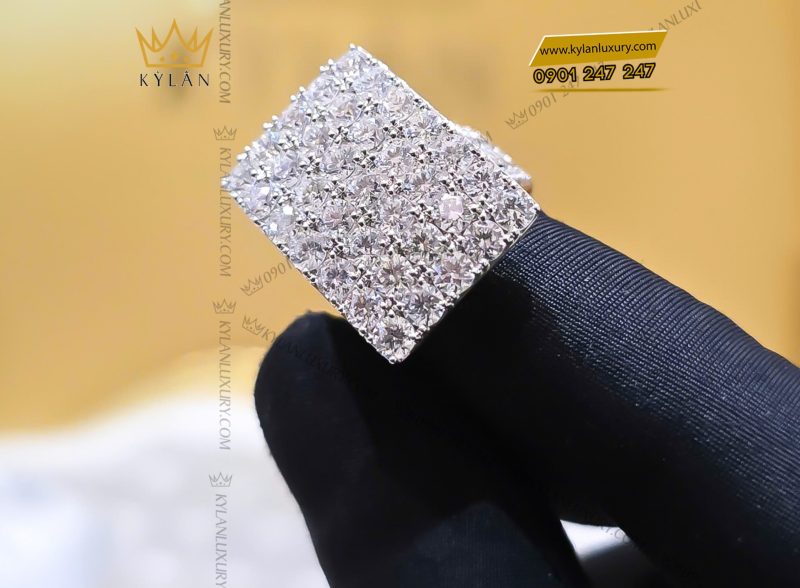 Nhẫn nữ mặt hình chữ nhật vàng trắng Au750 đính kim cương 