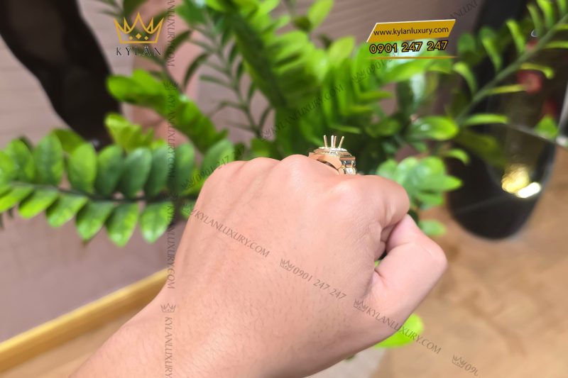 Vỏ nhẫn Rolex vàng vàng nguyên khối Au750 đính kim cương