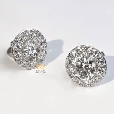 Cặp bông tai vàng trắng nguyên khối Au750 đính viên chủ kim cương 7ly5