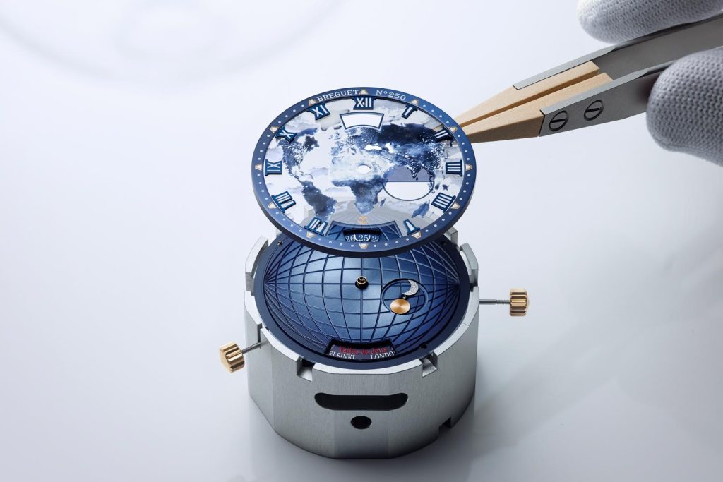 Kỳ Lân Luxury Dong ho Breguet Marine Hora Mundi 55552 Đồng hồ Breguet Marine Hora Mundi 5555