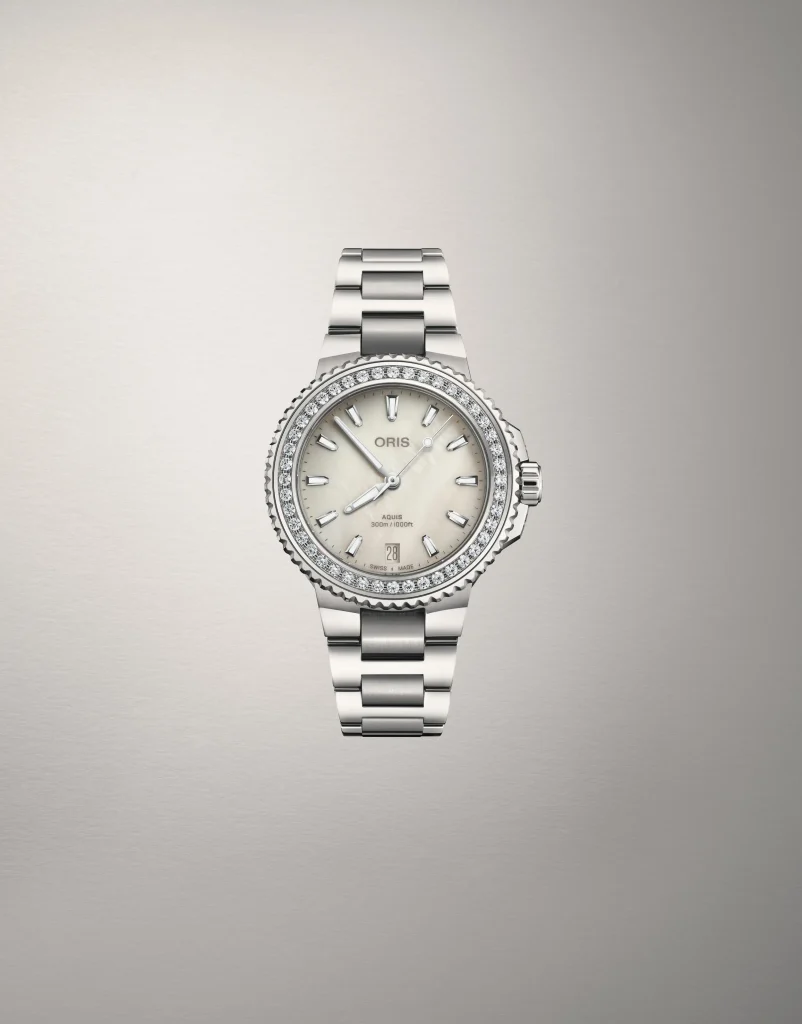 Đồng hồ Oris Aquis Date Diamonds