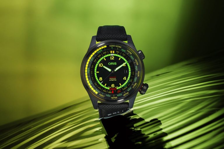 Kỳ Lân Luxury Dong ho Oris x Bamford ProPilot Mission Control1 Đồng hồ đo độ cao Oris x Bamford ProPilot 'Mission Control'