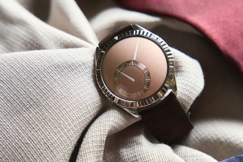 Đồng hồ Ressence TYPE 9 ARM