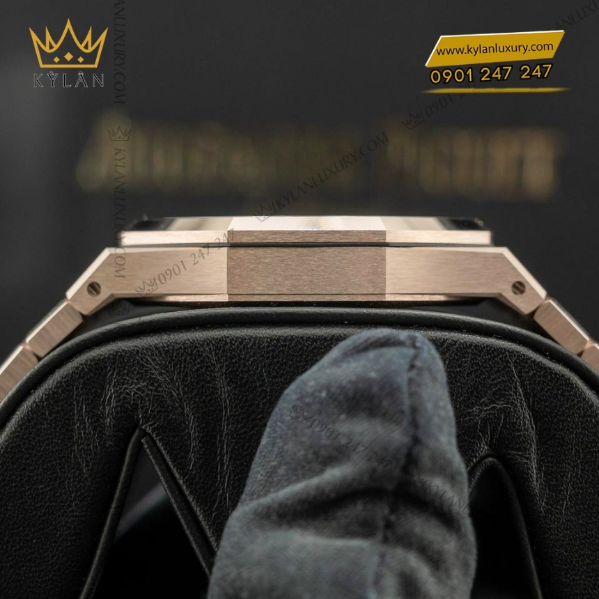 Kỳ Lân Luxury dong ho audemars piguet royal oak perpetual calendar sand gold 4 Đồng hồ Royal Oak Perpetual Calendar Sand Gold 26674SG