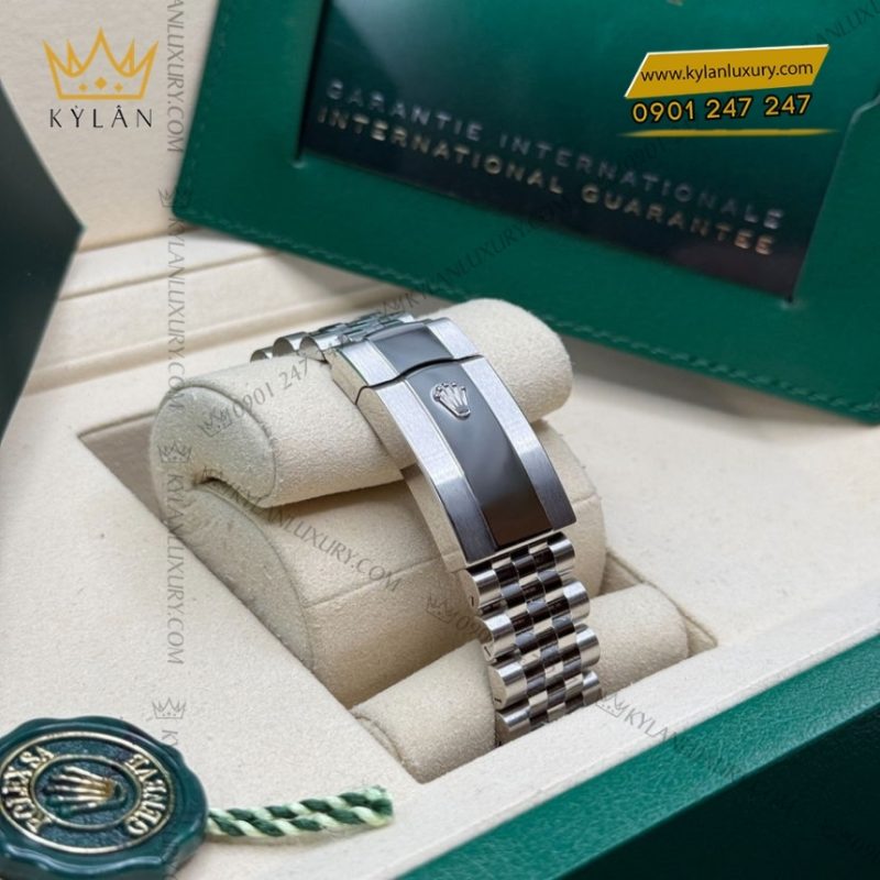 Đồng hồ Rolex Datejust 36 mặt số bạc cọc dạ quang 126234-0013