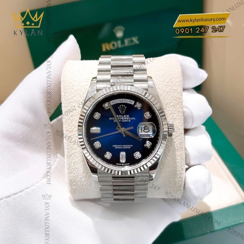 Đồng hồ Rolex Day-Date 36 mặt xanh ombré 128239-0023