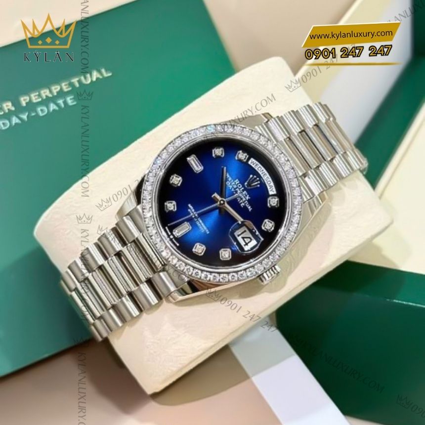 Kỳ Lân Luxury dong ho rolex day date 36 128349rbr 0010 3 Đồng hồ Rolex Day-Date 36 xanh ombré vành kim cương 128349RBR-0010
