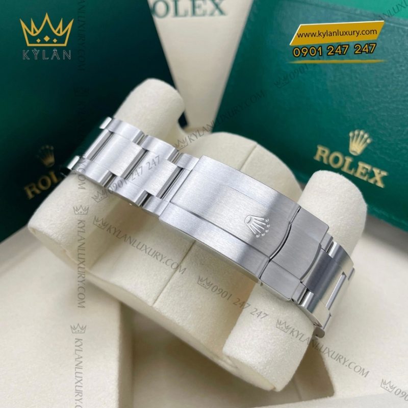 Đồng hồ Rolex Oyster Perpetual 41 mặt số bạc 134300-0001