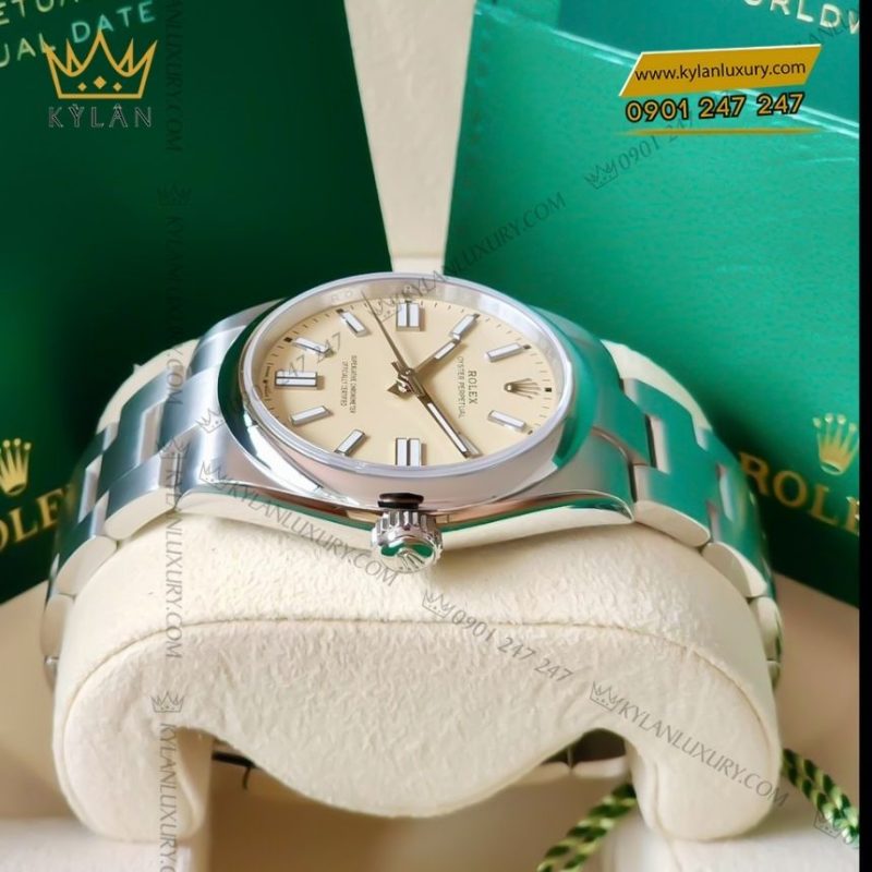 Đồng hồ Rolex Oyster Perpetual 41 mặt số Beige 134300-0007