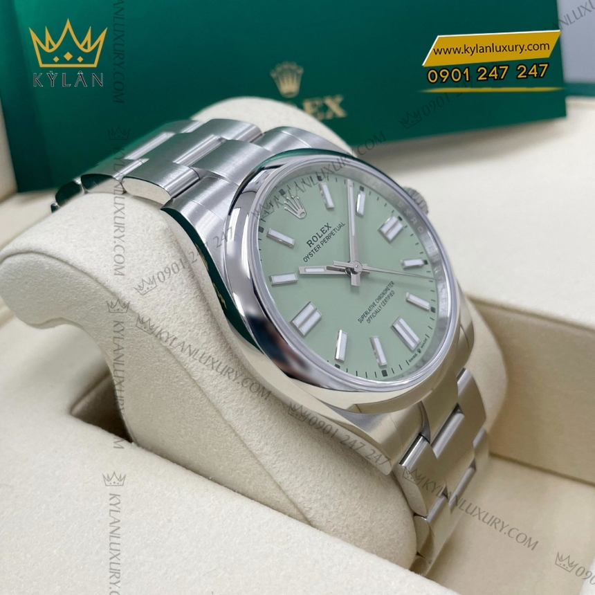 Kỳ Lân Luxury dong ho rolex oyster perpetual 41 mat so xanh pistachio 134300 0006 8 Đồng hồ Rolex Oyster Perpetual 41 mặt số xanh Pistachio 134300-0006