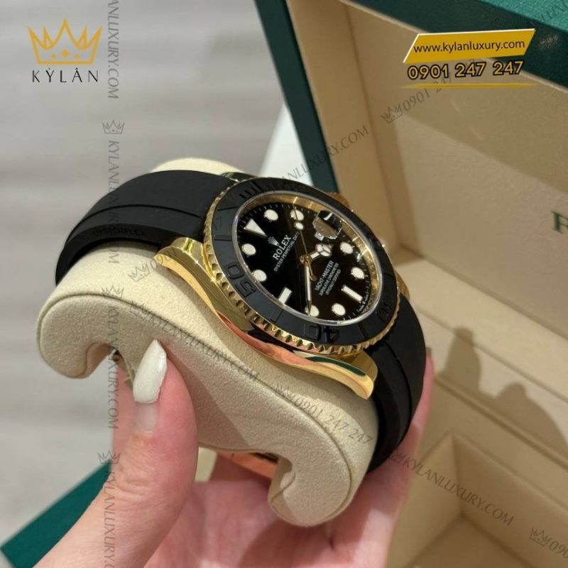 Đồng hồ Rolex Yacht-Master 42 mặt số đen 226658-0001