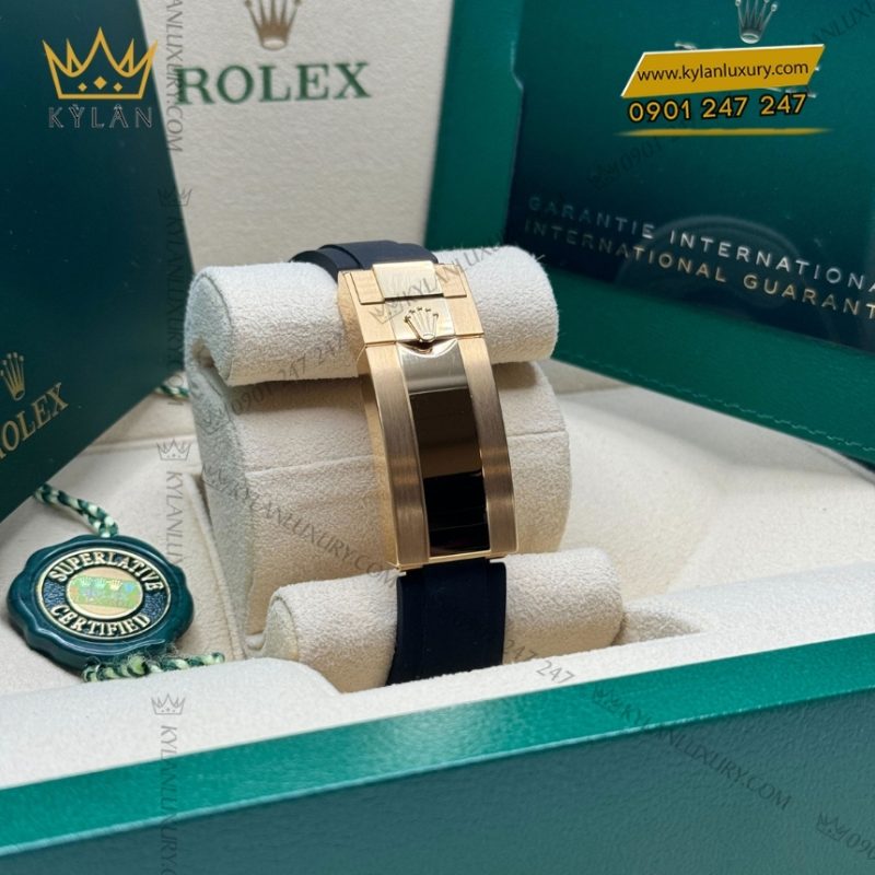 Đồng hồ Rolex Yacht Master 42 vàng vàng dây cao su 226658-0001