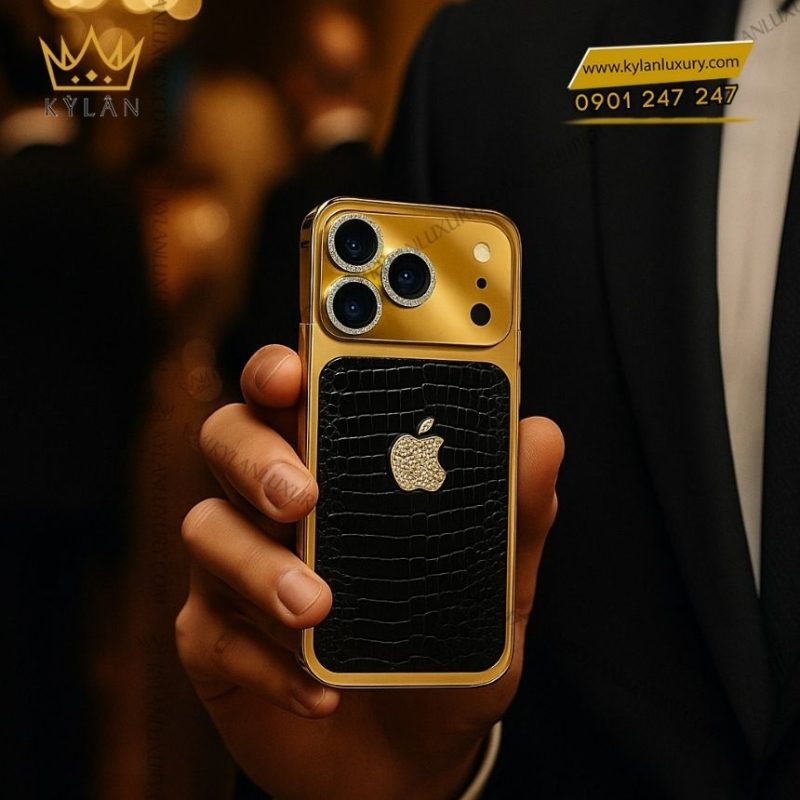 Điện thoại iPhone 17 Pro Max vàng khối - da cá đính kim cương