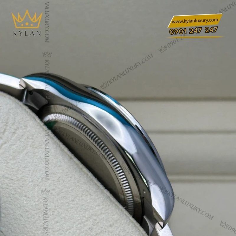 Đồng hồ Rolex Cosmograph Daytona mặt số đen 126509-0001