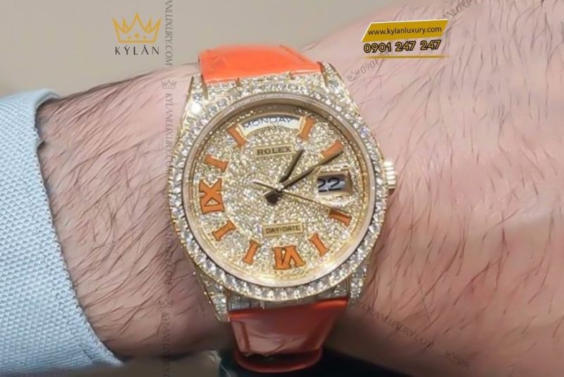 Đồng hồ Rolex Day-Date 36 mặt số pavé 128158RBR
