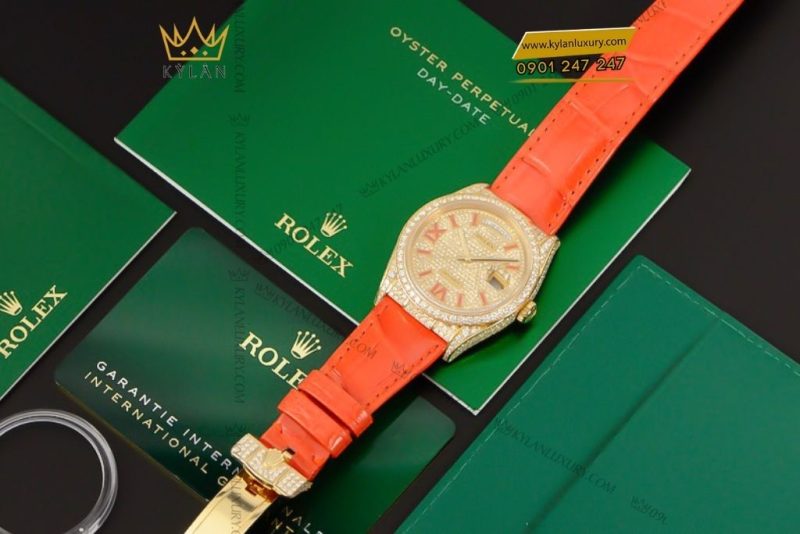Đồng hồ Rolex Day-Date 36 mặt số pavé 128158RBR