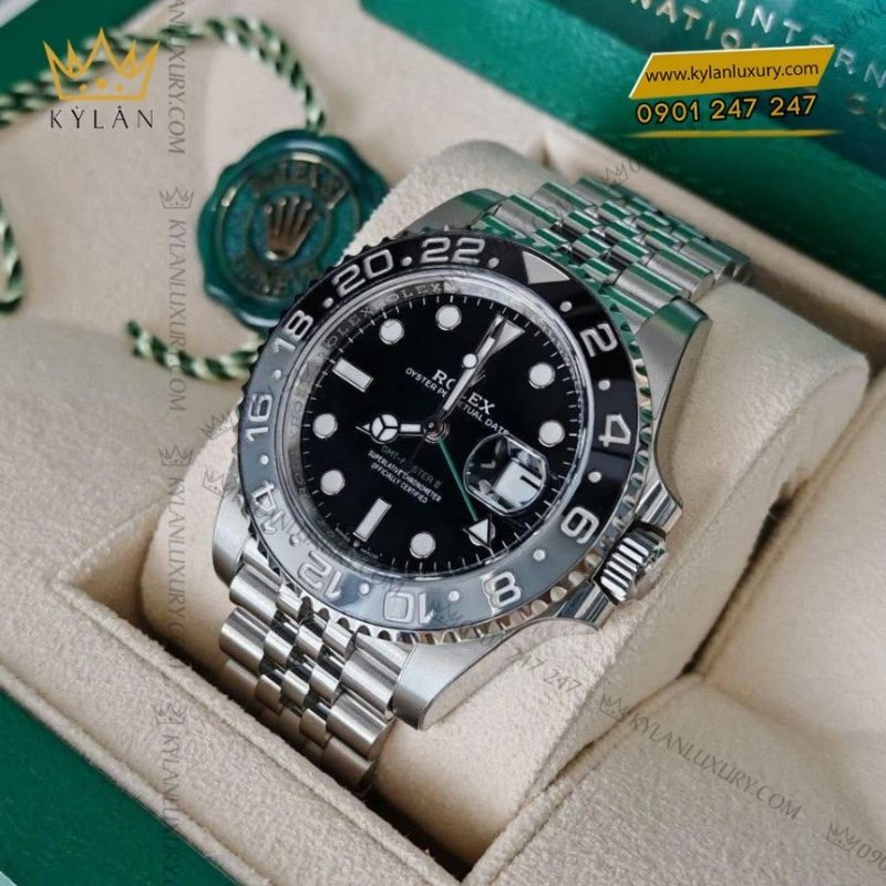 Đồng hồ Rolex GMT-Master II vành xám đen 126710GRNR-0004