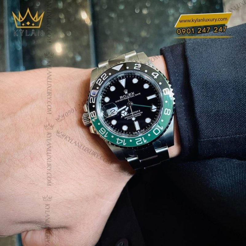 Đồng hồ Rolex GMT-Master II vành xanh đen 126720VTNR-0001