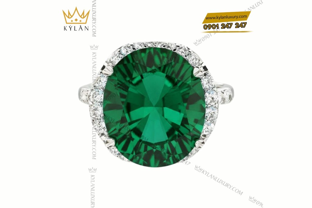 Nhẫn vàng trắng Au750 đính kim cương và đá ngọc lục bảo 2 Nhẫn vàng trắng Au750 đính kim cương và đá ngọc lục bảo