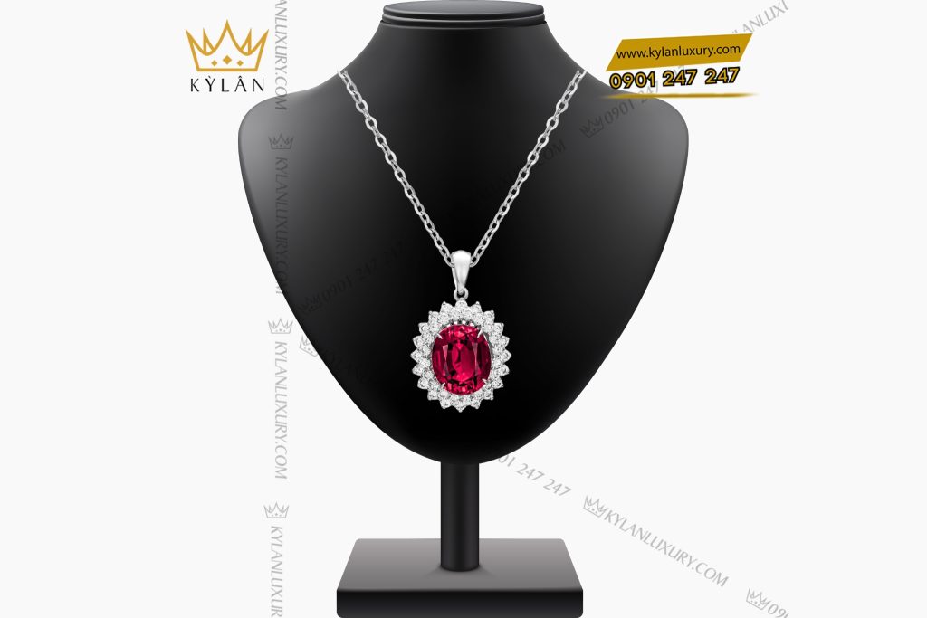 Mặt dây chuyền vàng trắng nguyên khối Au750 đính kim cương và đá ruby