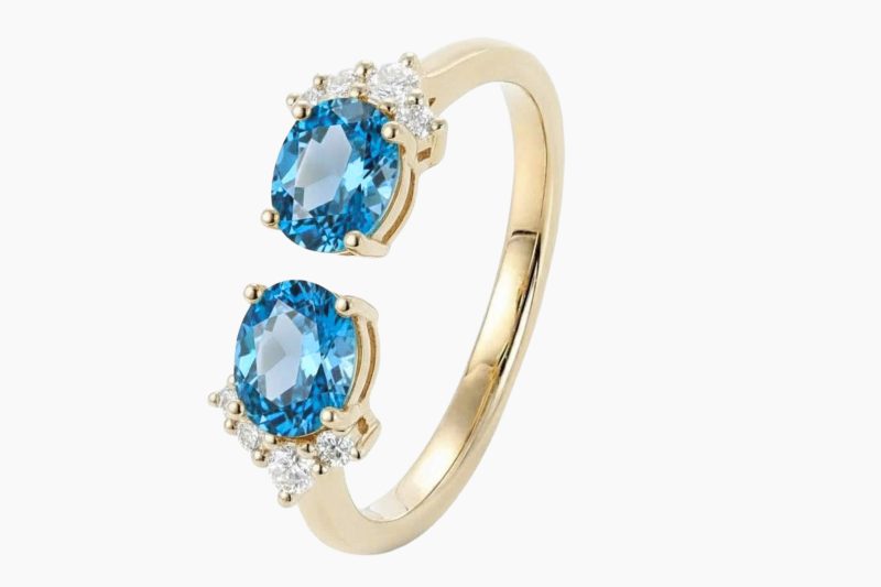 Nhẫn nữ vàng nguyên khối Au750 đính hai viên chủ đá Topaz