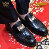 Giày nam da cá Alligator black đính logo vương miện vàng full kim cương