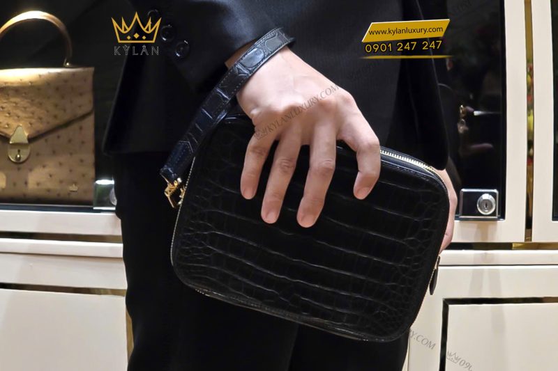 Túi Clutch Nam Da Cá Alligator Black
