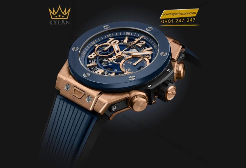 Bộ máy HUB1280 UNICO trong Hublot Big Bang Unico King Gold Blue Ceramic 44mm – chronograph flyback tự động với bánh xe cột và dự trữ năng lượng 72 giờ.