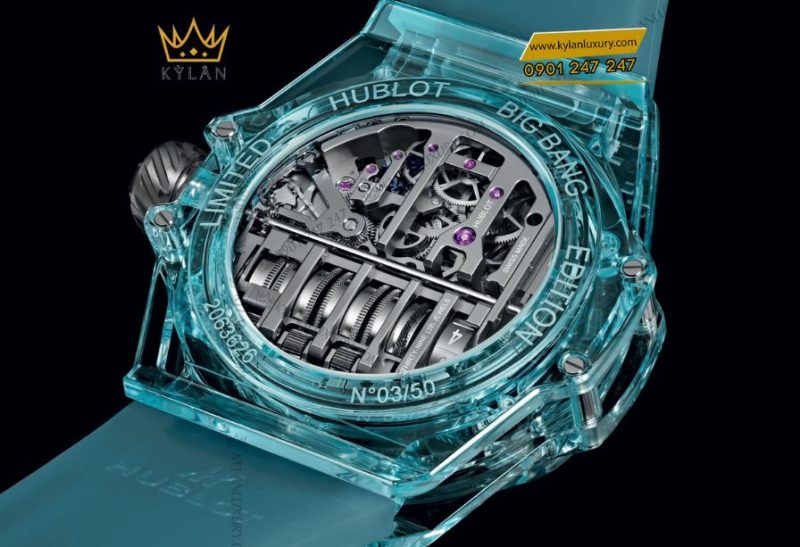 Bộ máy HUB9011 với 7 thùng cót nối tiếp mang lại 14 ngày năng lượng cho Hublot MP-11 Water Blue Sapphire