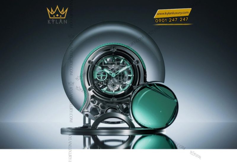 Daniel Arsham làm việc cùng các nghệ nhân Hublot để chế tác Arsham Droplet, biểu tượng của sáng tạo và kỹ thuật