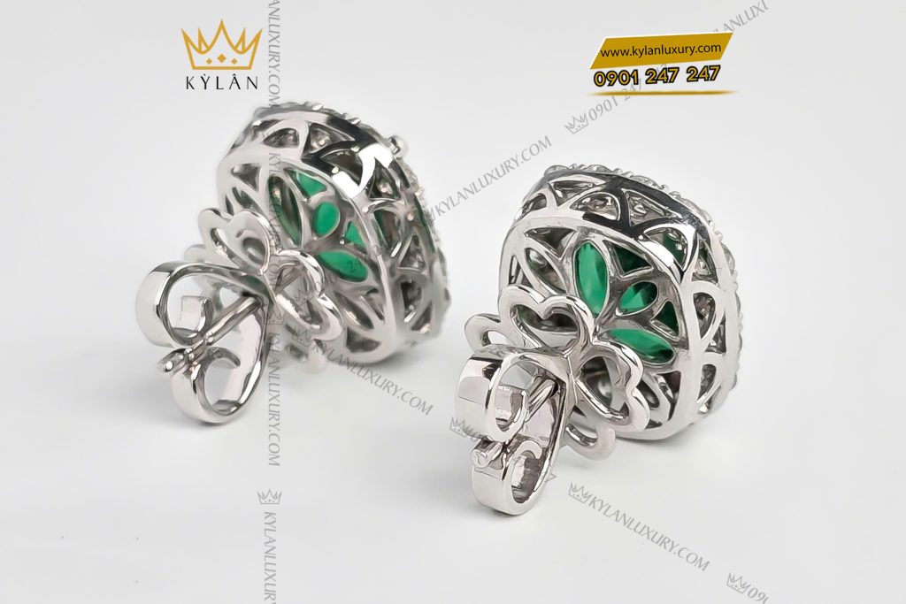 Kỳ Lân Luxury 4 25 Bông tai vàng trắng nguyên khối Au750 đính kim cương và đá ngọc lục bảo