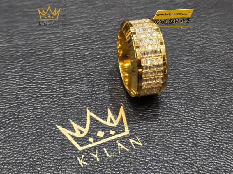 Nhẫn Rolex xoay vàng nguyên khối Au750 đính 5 hàng kim cương baguette