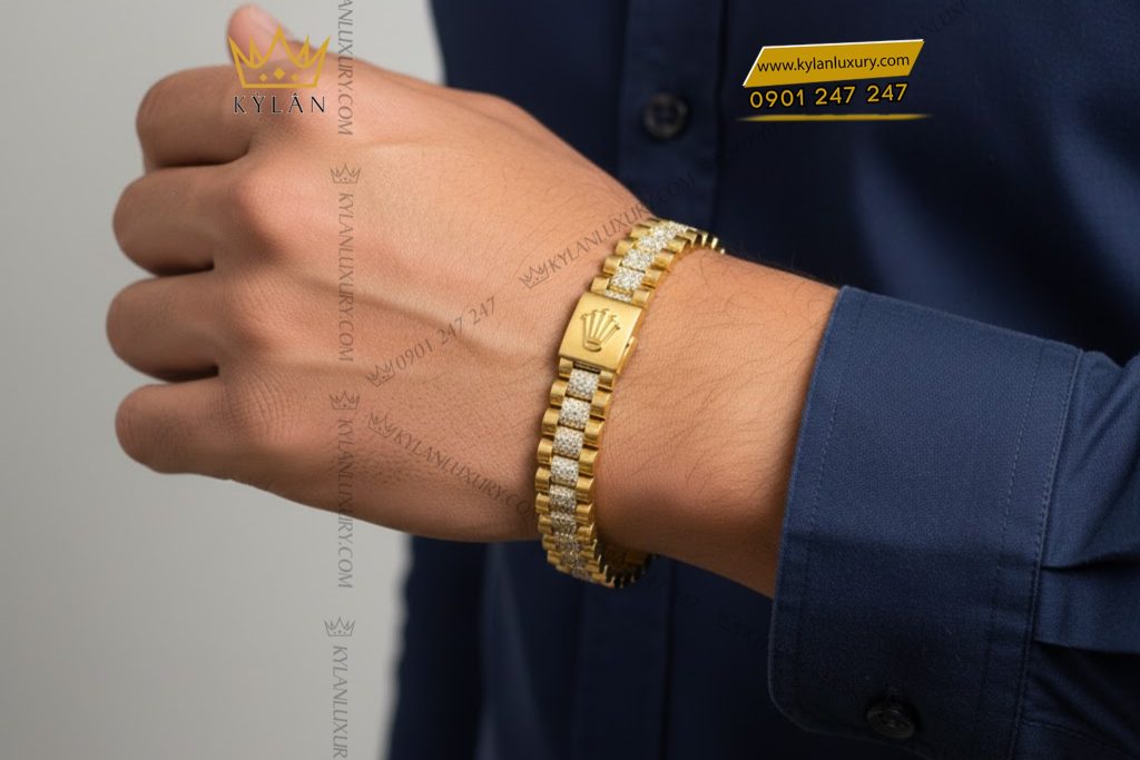 Lắc tay Rolex vàng Au750 đính 4 hàng kim cương 5 Lắc tay Rolex vàng Au750 đính 4 hàng kim cương