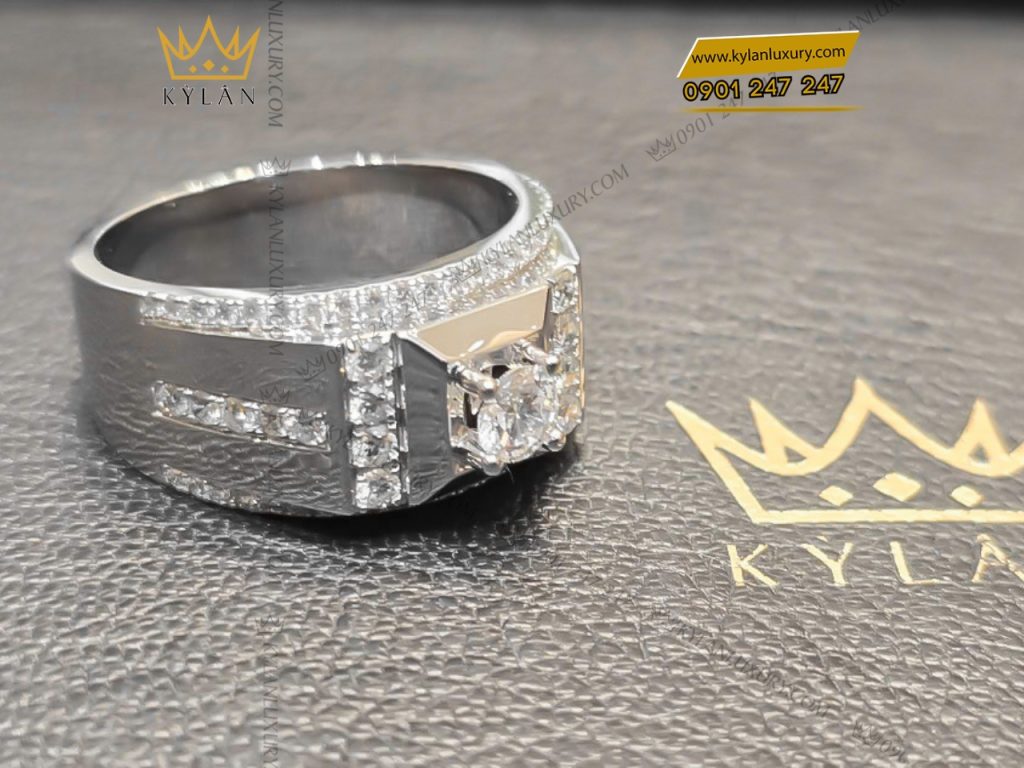 Kỳ Lân Luxury 6 35 Nhẫn vàng trắng nguyên khối Au750 đính kim cương chủ 5ly4