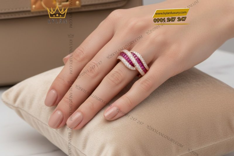 Nhẫn nữ vàng hồng Au750 đính kim cương & ruby hồng
