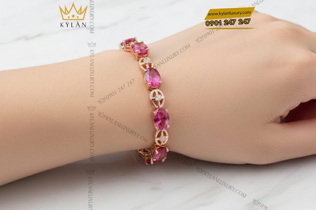Lắc tay vàng hồng nguyên khối Au750 đính kim cương và đá ruby 