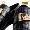 Giày nam da cá Alligator black đính logo vương miện vàng full kim cương