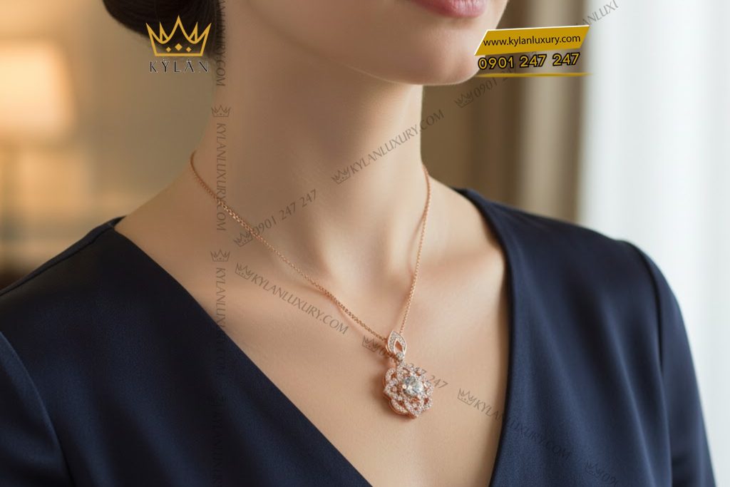 Dây chuyền vàng hồng Au750 đính kim cương