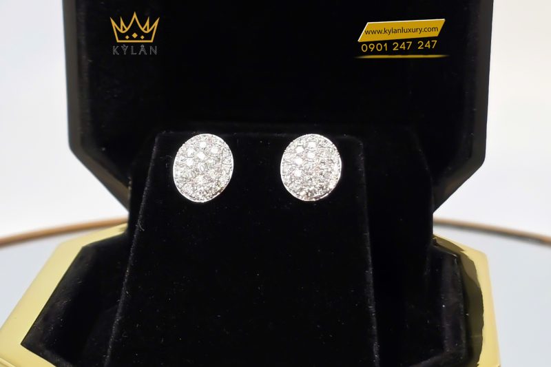 Bông tai hình oval vàng trắng Au750 đính kim cương