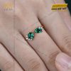 Nhẫn nữ vàng nguyên khối Au750 đính hai viên chủ đá ngọc lục bảo