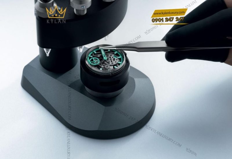 Hublot Arsham Droplet 916.NX.5202.NK ánh sáng Iceland