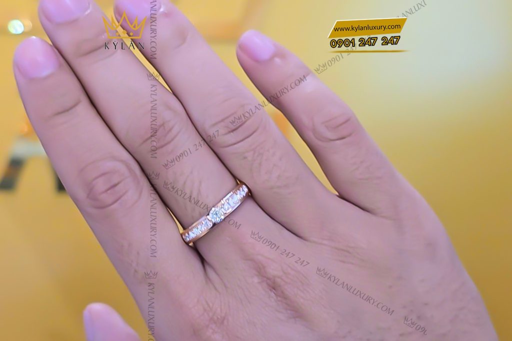 Kỳ Lân Luxury 9 24 Cặp nhẫn đôi vàng hồng nguyên khối Au750 đính kim cương