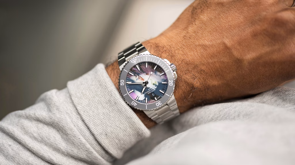 Đồng hồ Oris Aquis Date Upcycle