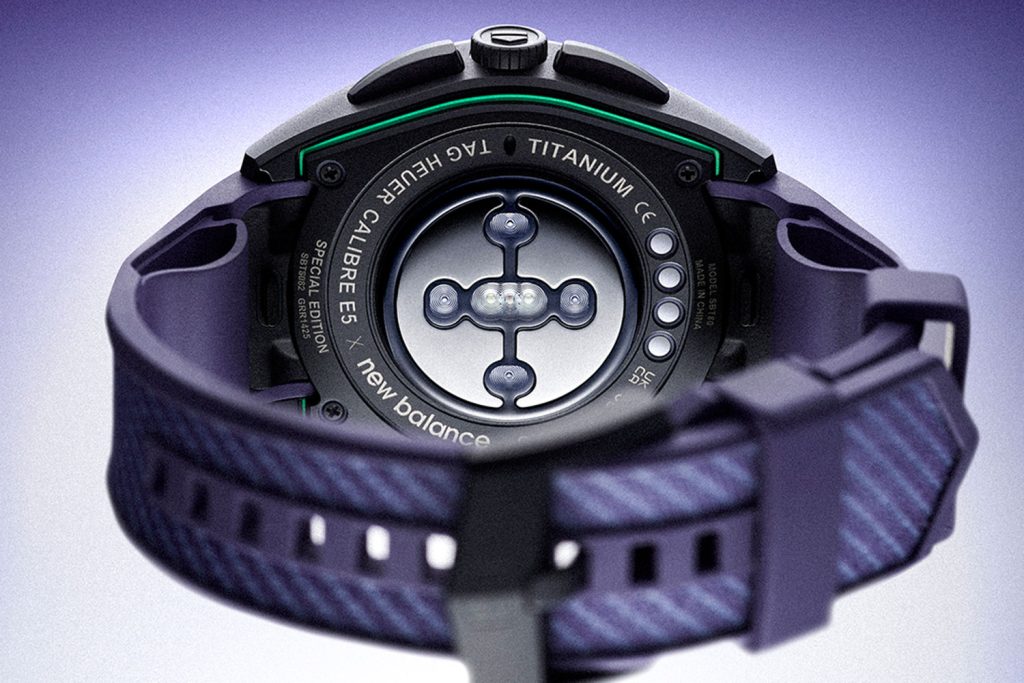 Kỳ Lân Luxury TAG Heuer Connected Calibre E5 New Balance1 Đồng hồ TAG Heuer Connected Calibre E5 New Balance