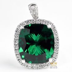 Mặt dây chuyền vàng trắng nguyên khối Au750 đính kim cương và đá ngọc lục